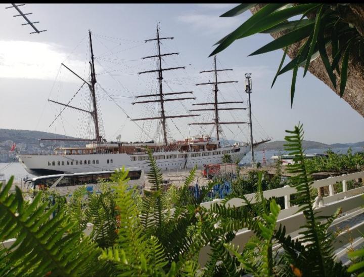 Fjora Rooms Sarandë Exterior foto